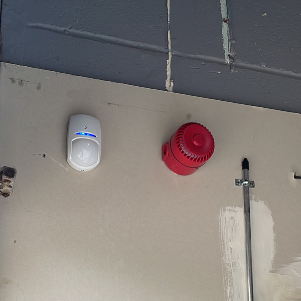 commercial security systems image 2