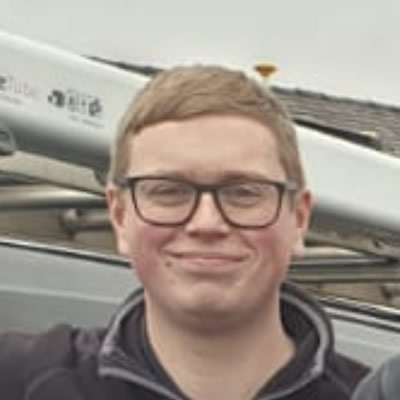 staff member 5